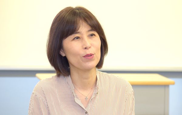 私の顔を食い入るように見る学生たちの顔に感激